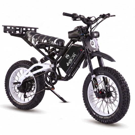 GhostCat F4X Hunter's Edition Full Bundle White with Grunge battery decal and rear rack